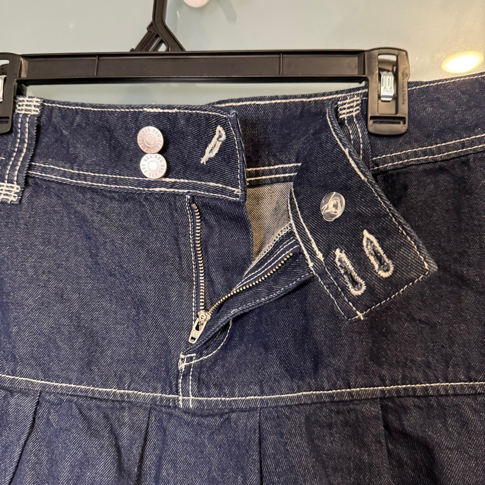 Urban Outfitters Raven Denim Pleated Mini Skirt NWT Size L - Picture 5 of 8